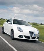 Alfa Romeo Giulietta Cloverleaf 2010 года (UK)